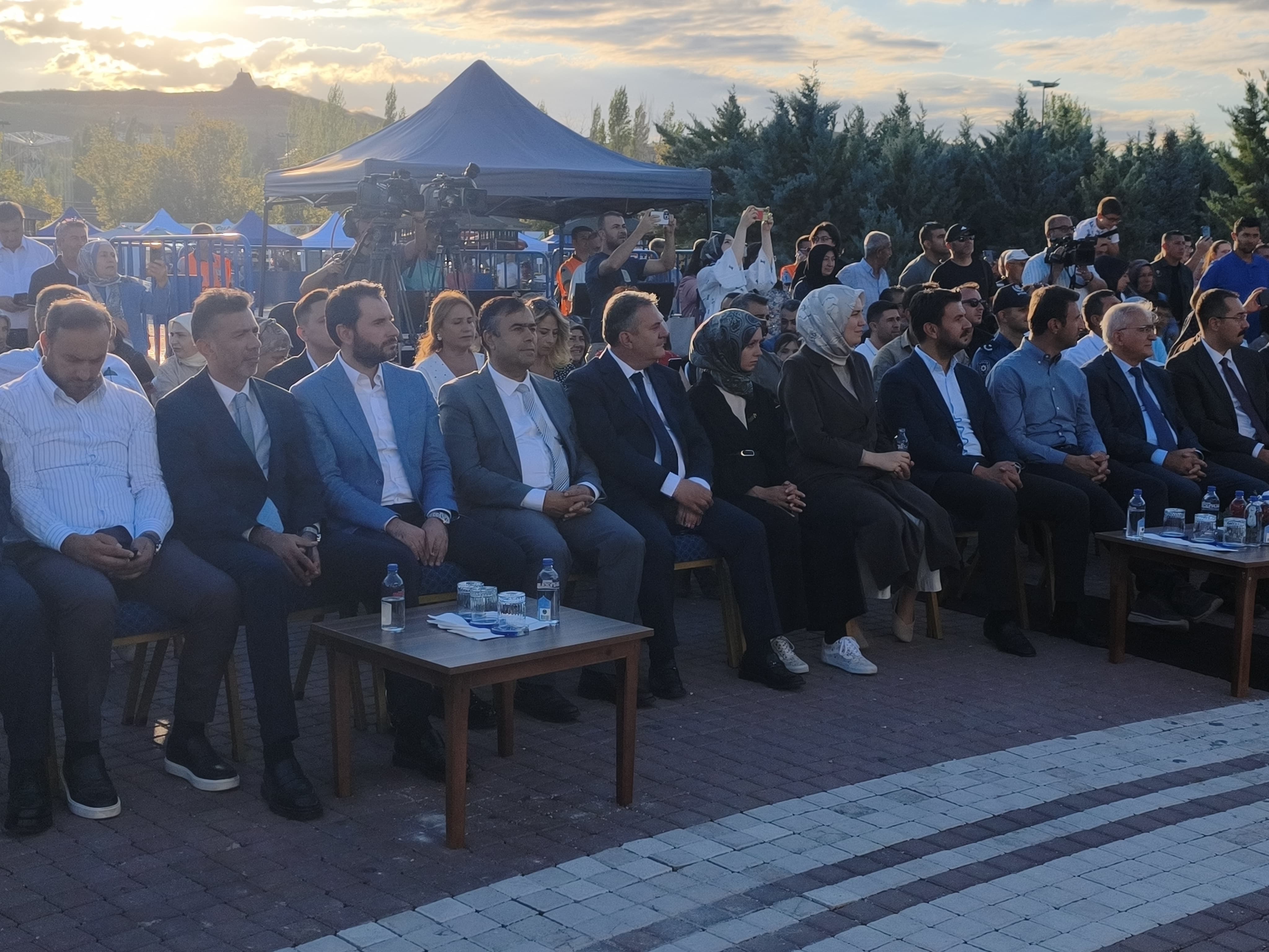 Ankara Yıldırım Beyazıt Üniversitesi Galeri Resmi