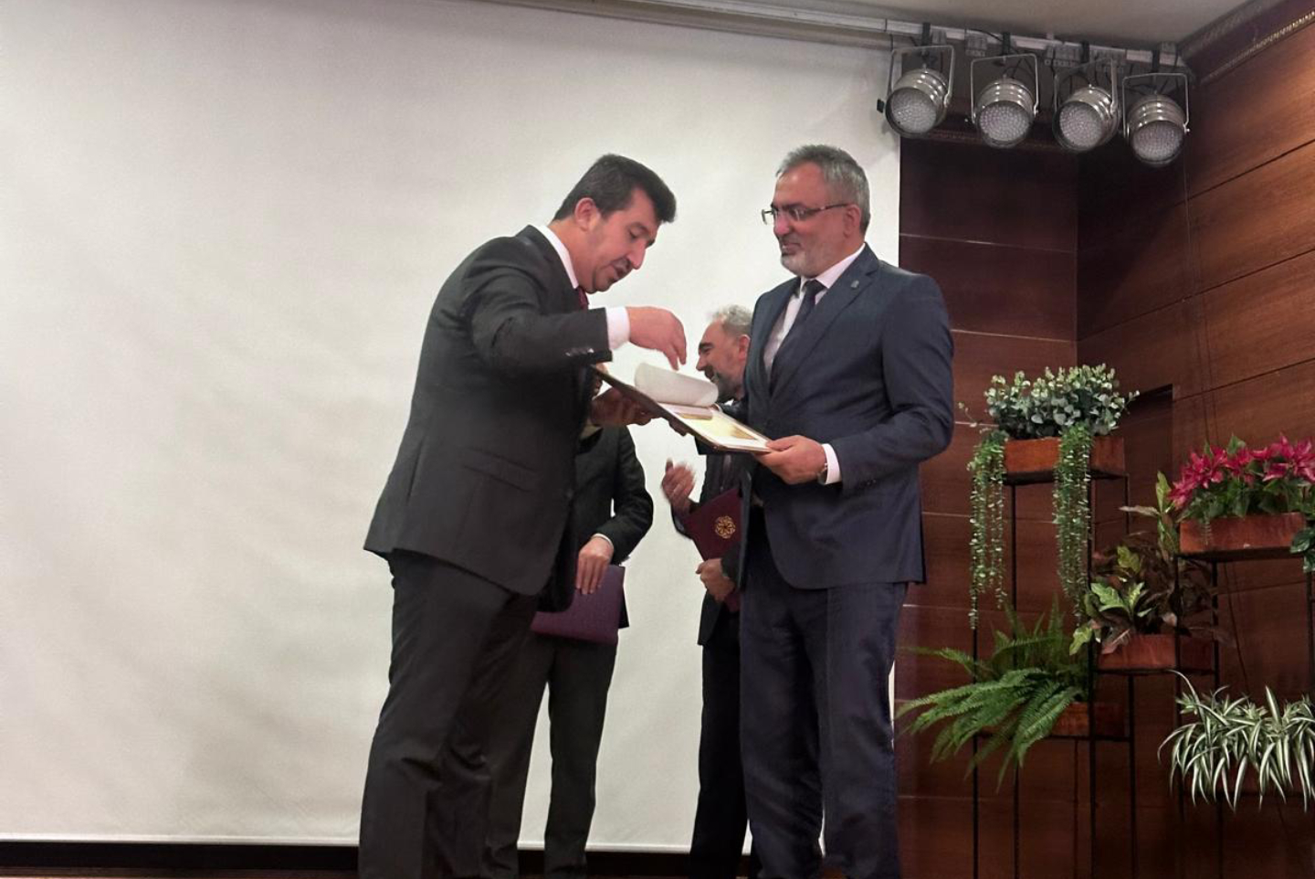 463285952_1181164840123159_3225014336855194012_n (1).jpg