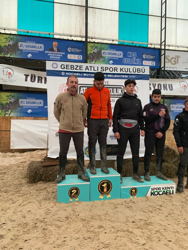 WhatsApp Image 2022-11-27 at 18.58.53.jpeg