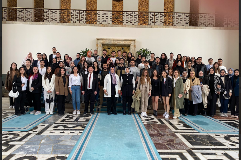 Ankara Yıldırım Beyazıt Üniversitesi Galeri Resmi