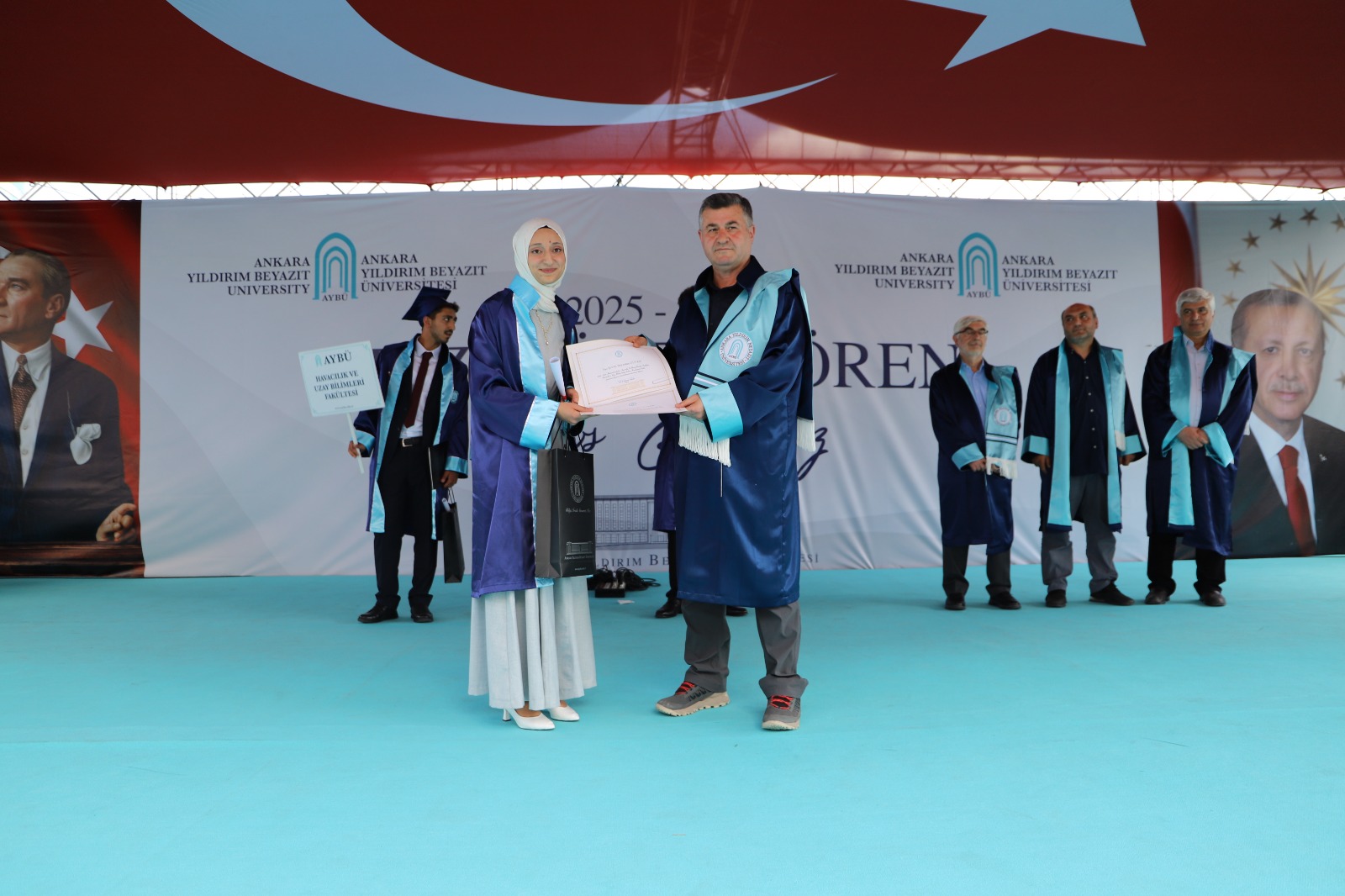 Ankara Yıldırım Beyazıt Üniversitesi Galeri Resmi
