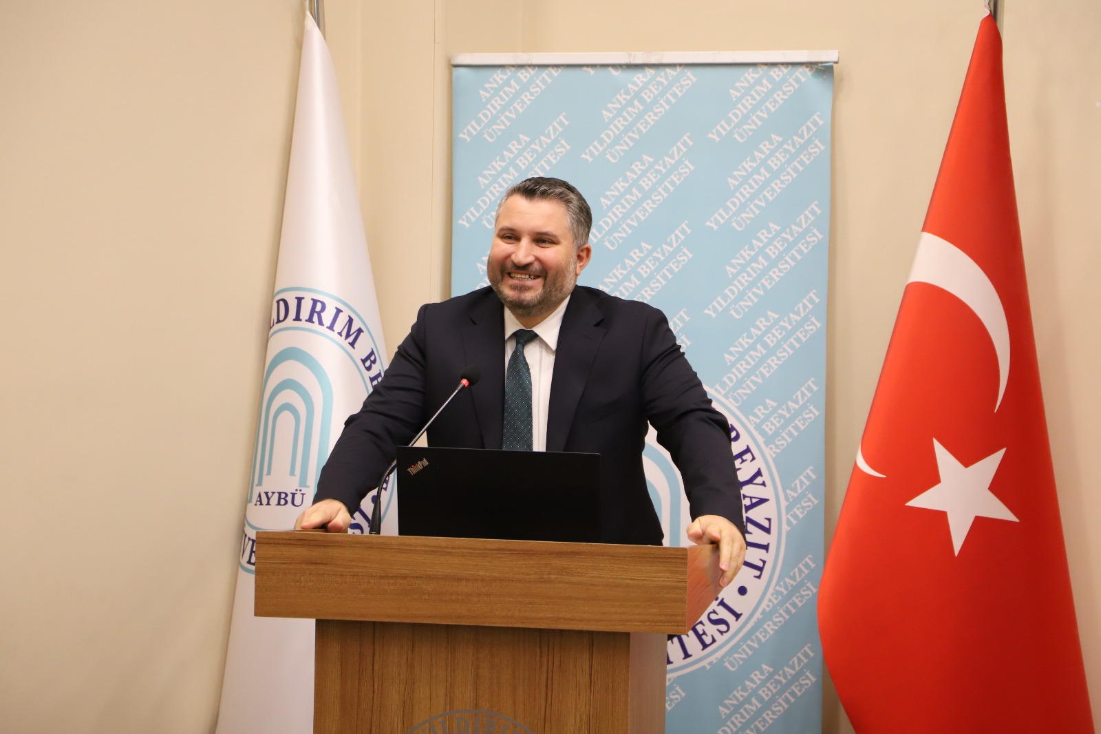 Ankara Yıldırım Beyazıt Üniversitesi Galeri Resmi