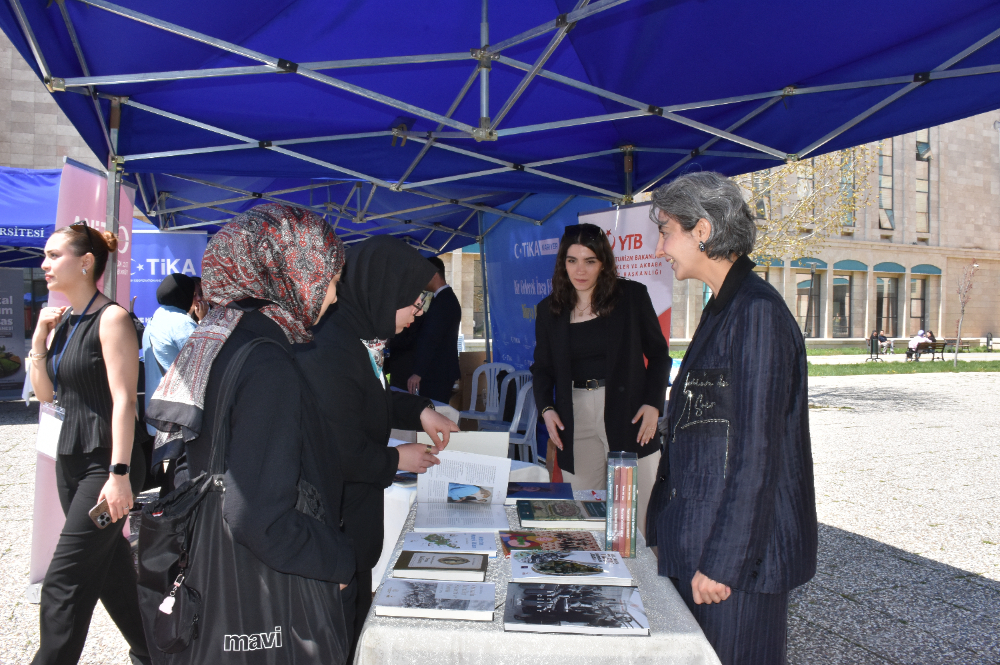 Ankara Yıldırım Beyazıt Üniversitesi Galeri Resmi