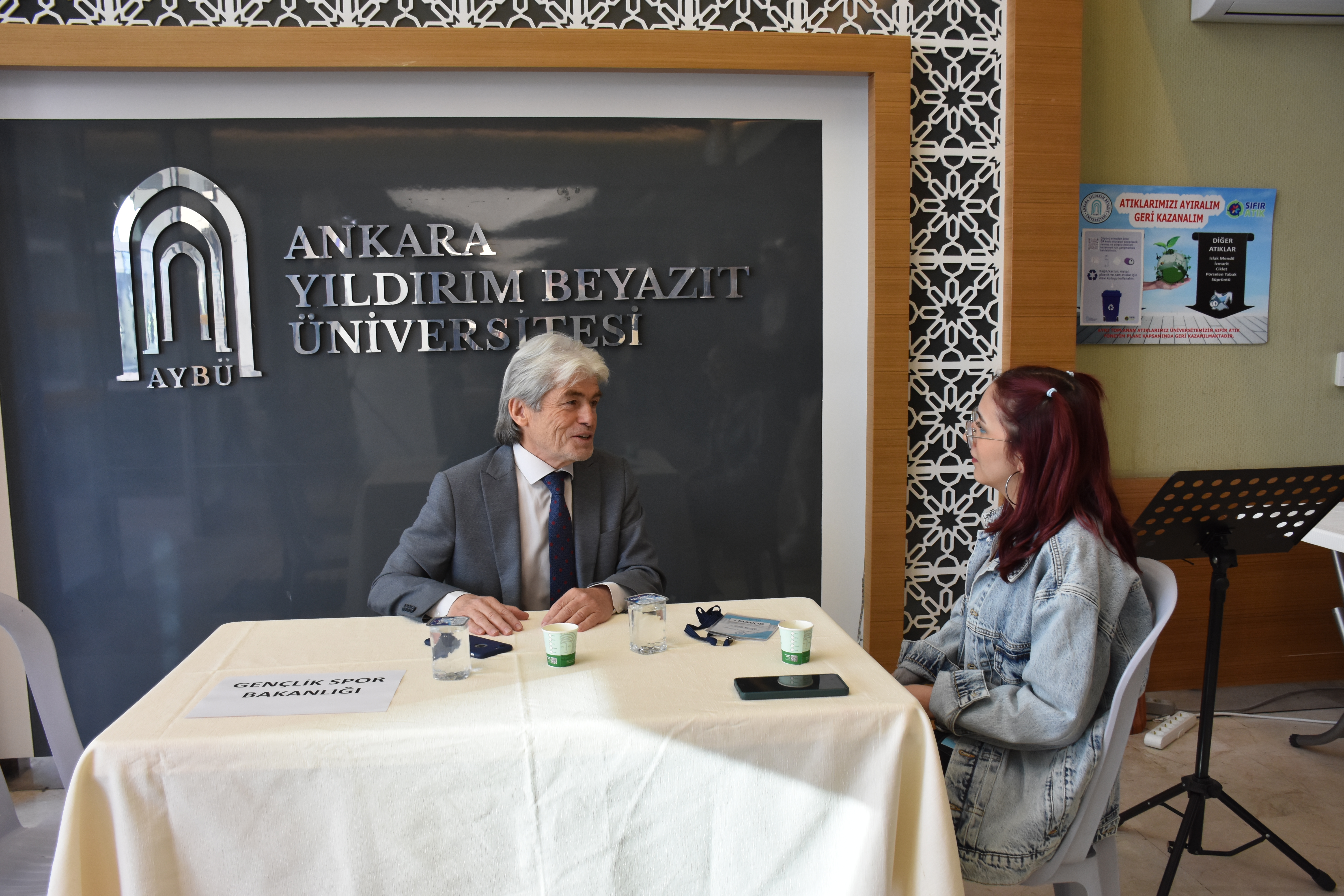 Ankara Yıldırım Beyazıt Üniversitesi Galeri Resmi