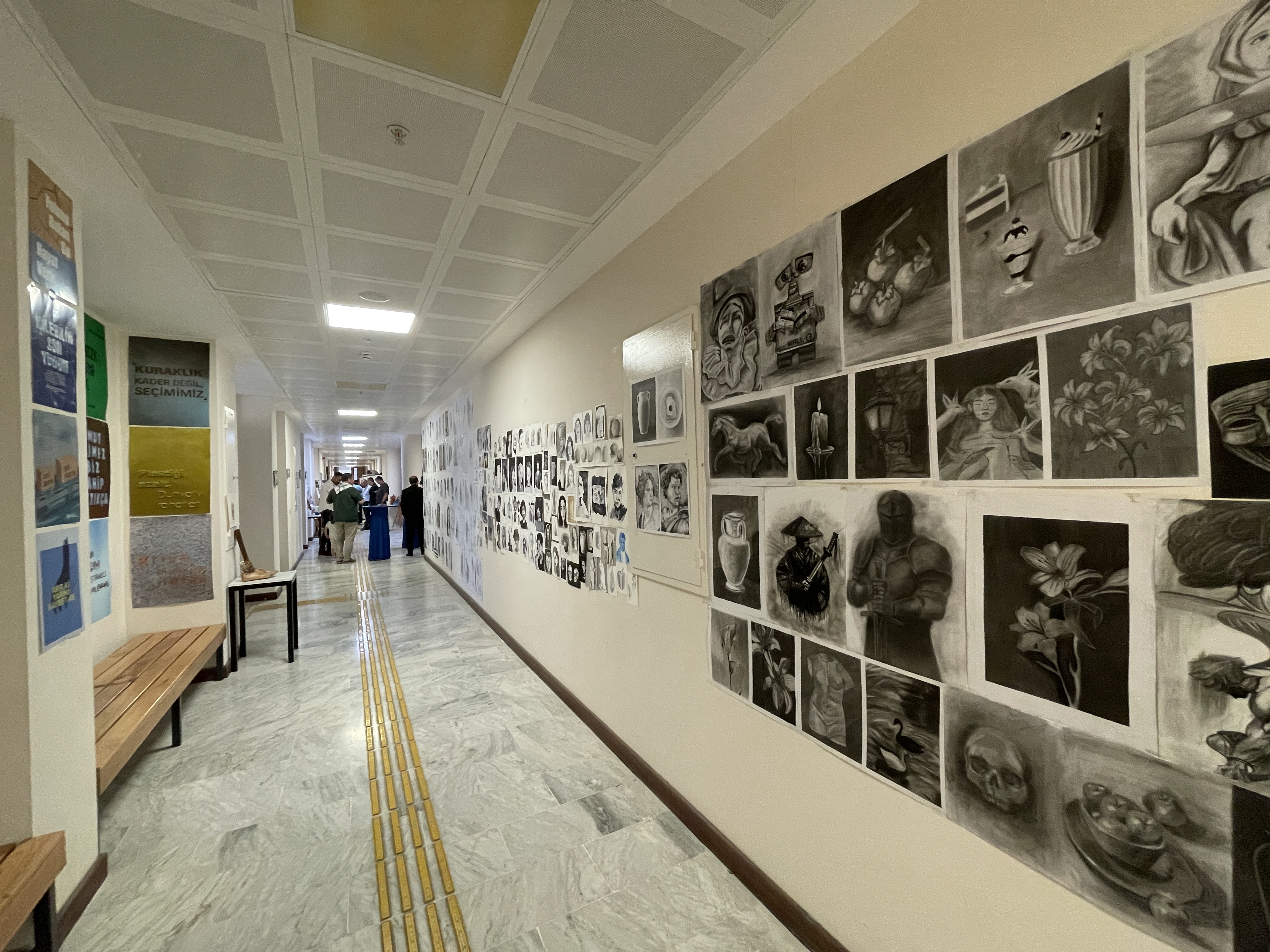 Ankara Yıldırım Beyazıt Üniversitesi Galeri Resmi
