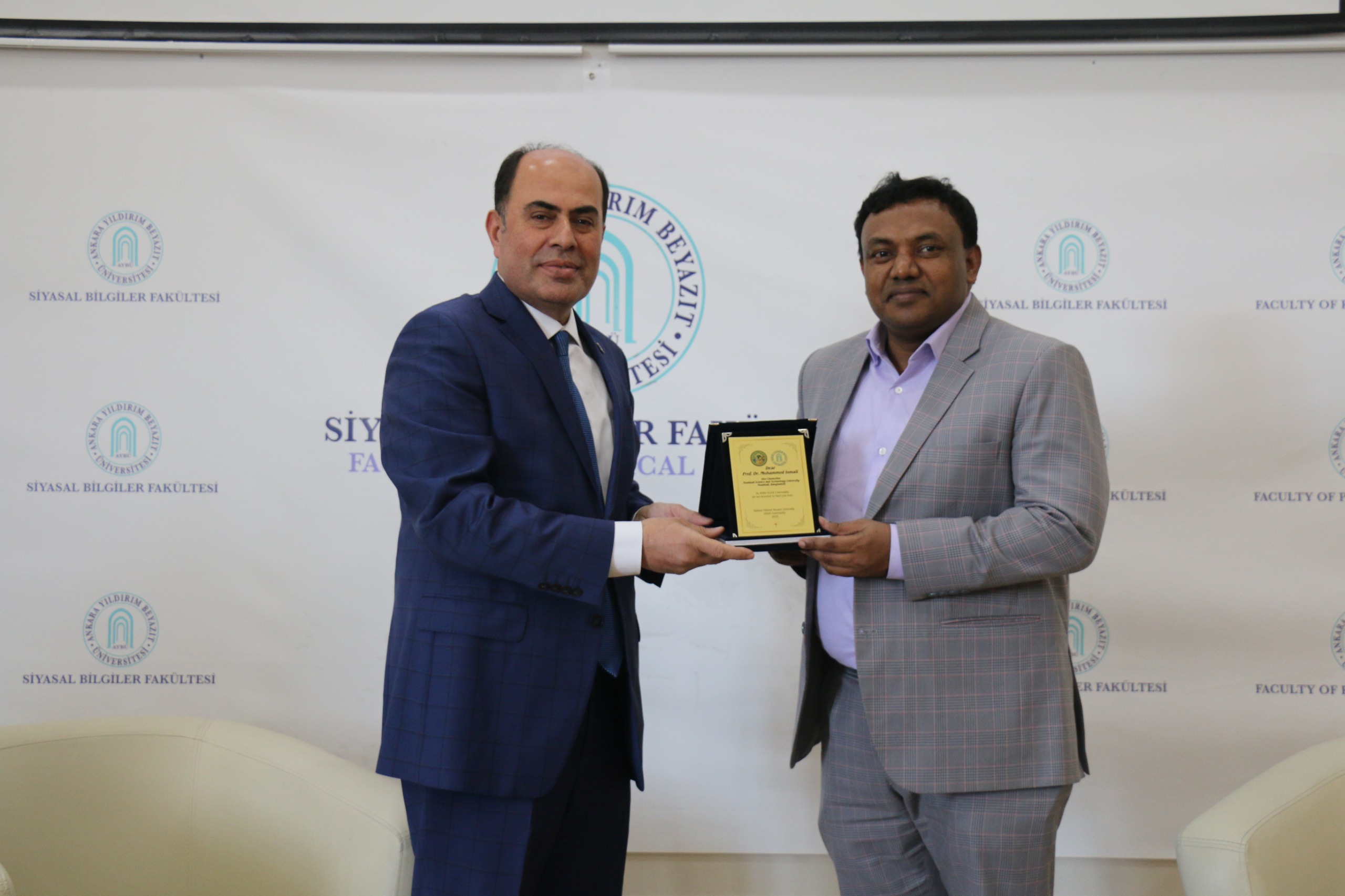 WhatsApp Image 2025-04-18 at 16.12.15.jpeg