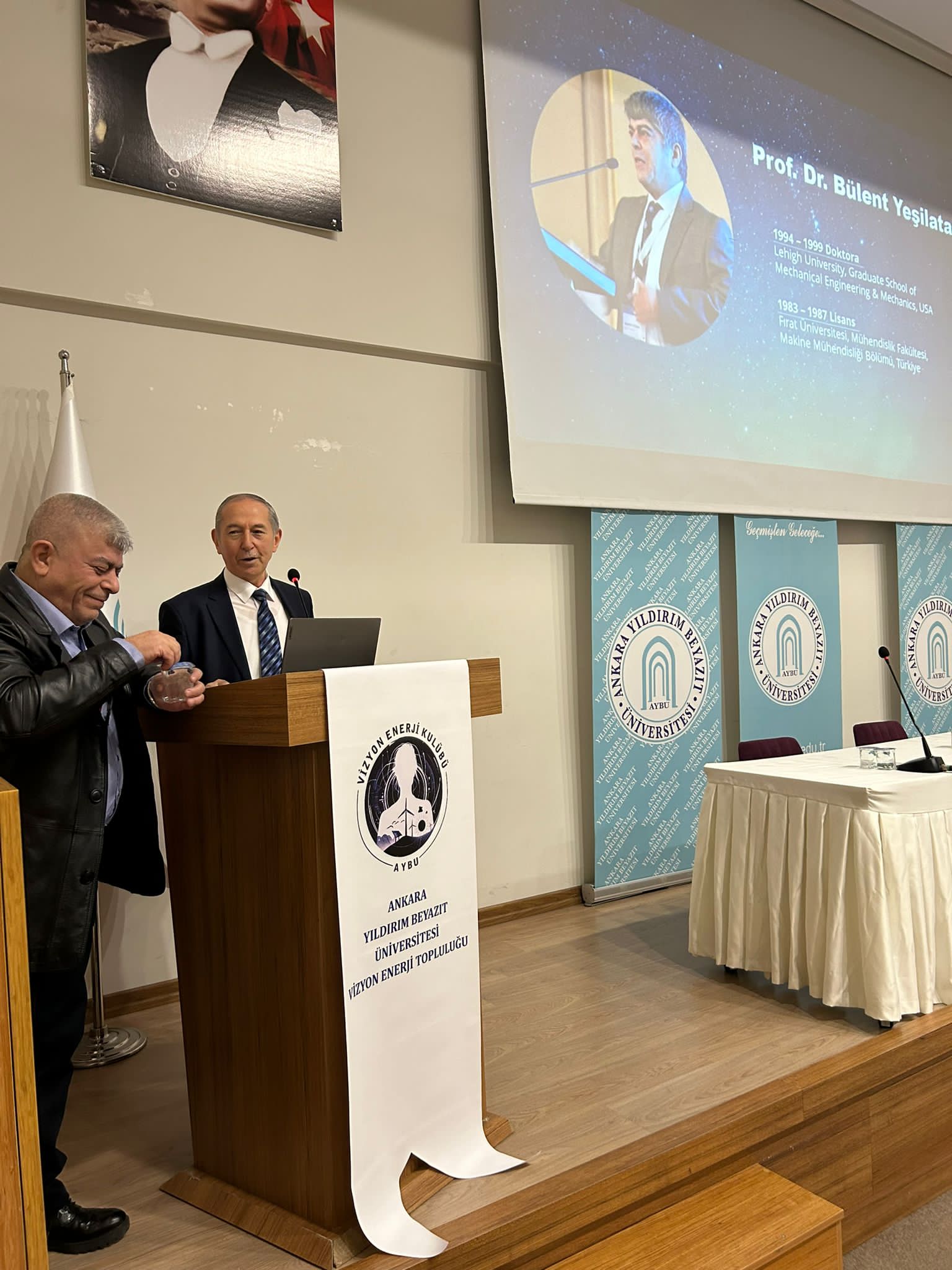 WhatsApp Image 2023-12-21 at 16.10.48_f633156f.jpg