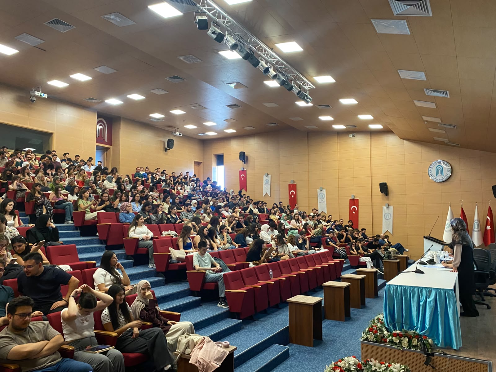 Ankara Yıldırım Beyazıt Üniversitesi Galeri Resmi