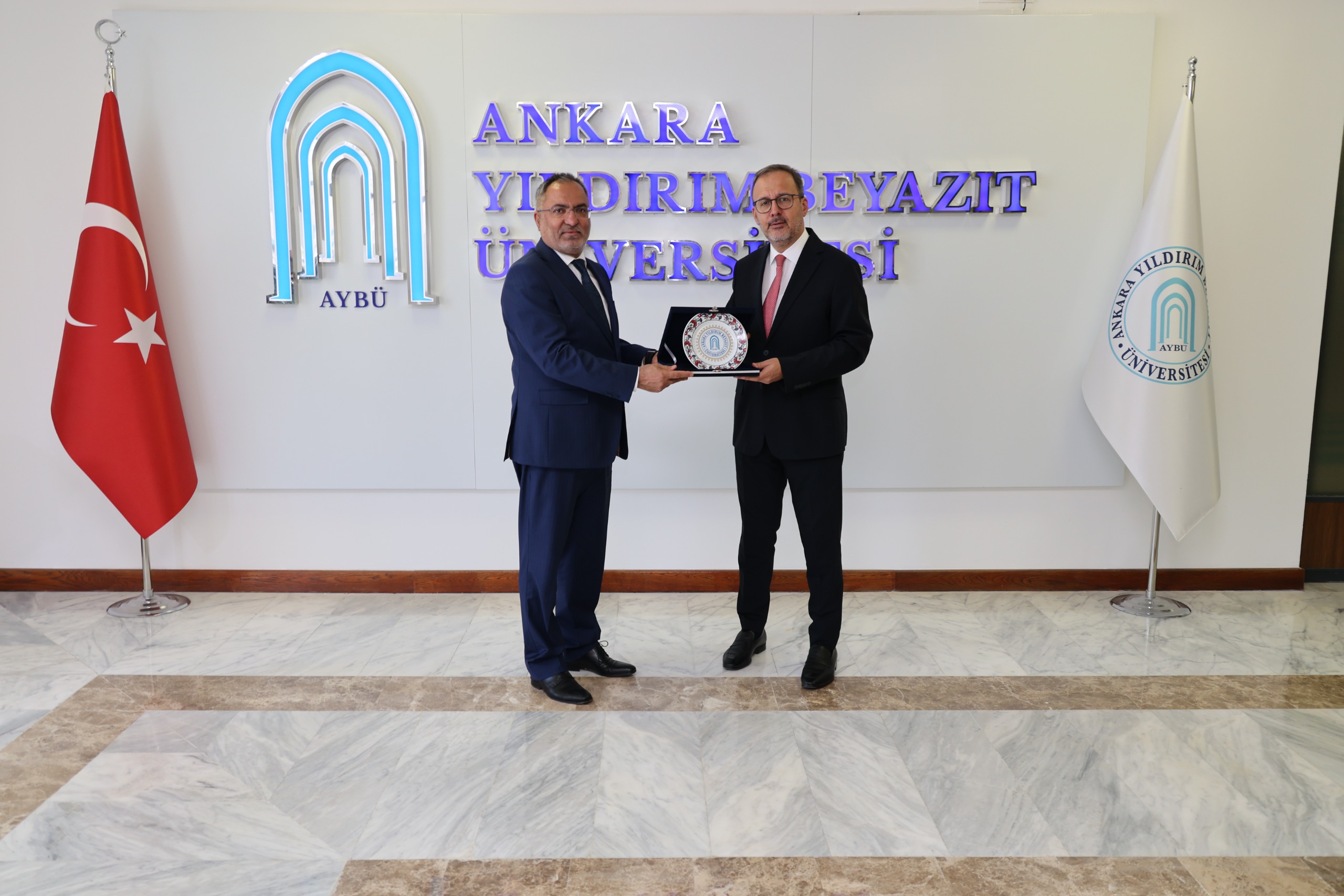 Ankara Yıldırım Beyazıt Üniversitesi Galeri Resmi