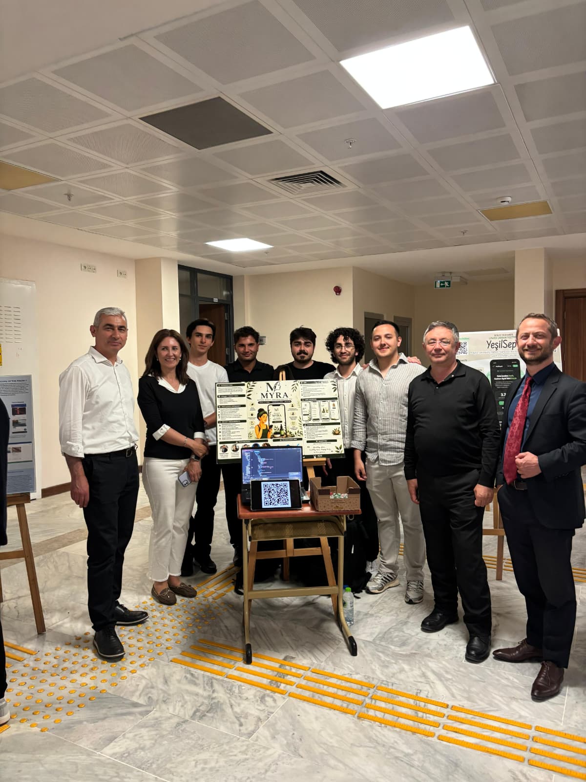 Ankara Yıldırım Beyazıt Üniversitesi Galeri Resmi