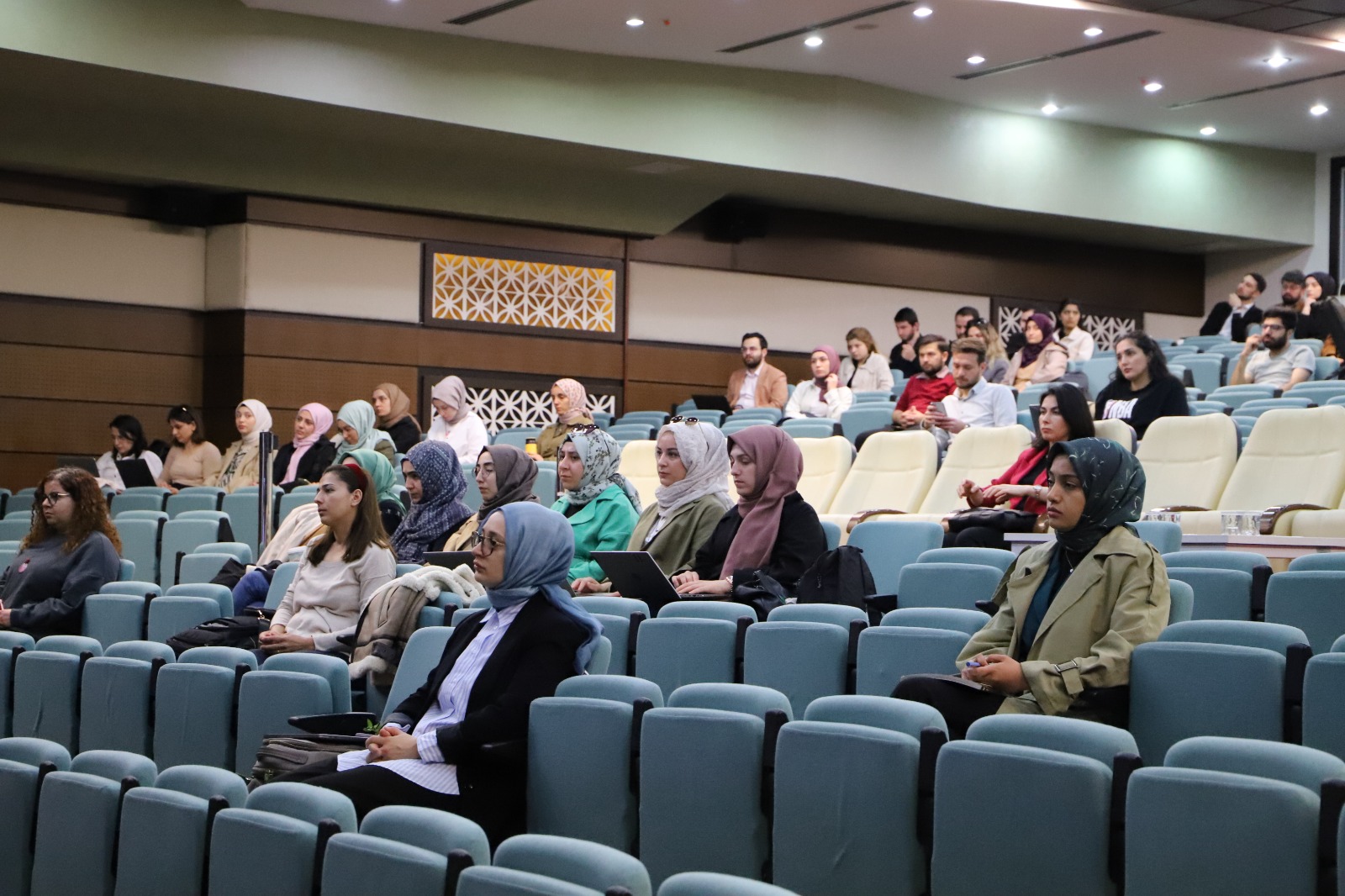 WhatsApp Image 2024-05-16 at 16.37.08.jpeg