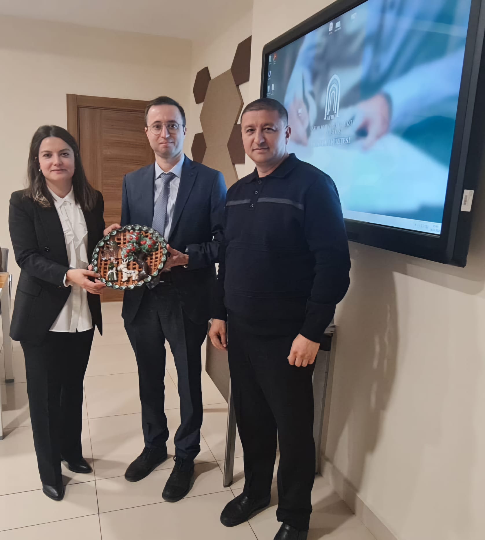 WhatsApp Image 2024-11-28 at 21.52.05 (2).jpeg