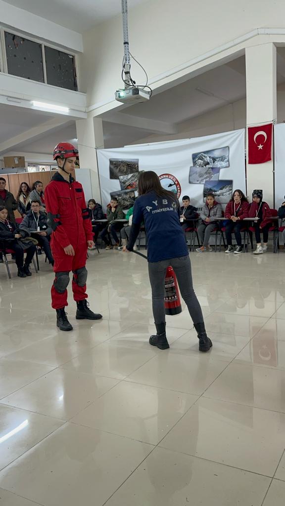 WhatsApp Image 2023-12-13 at 09.15.18 (1).jpeg