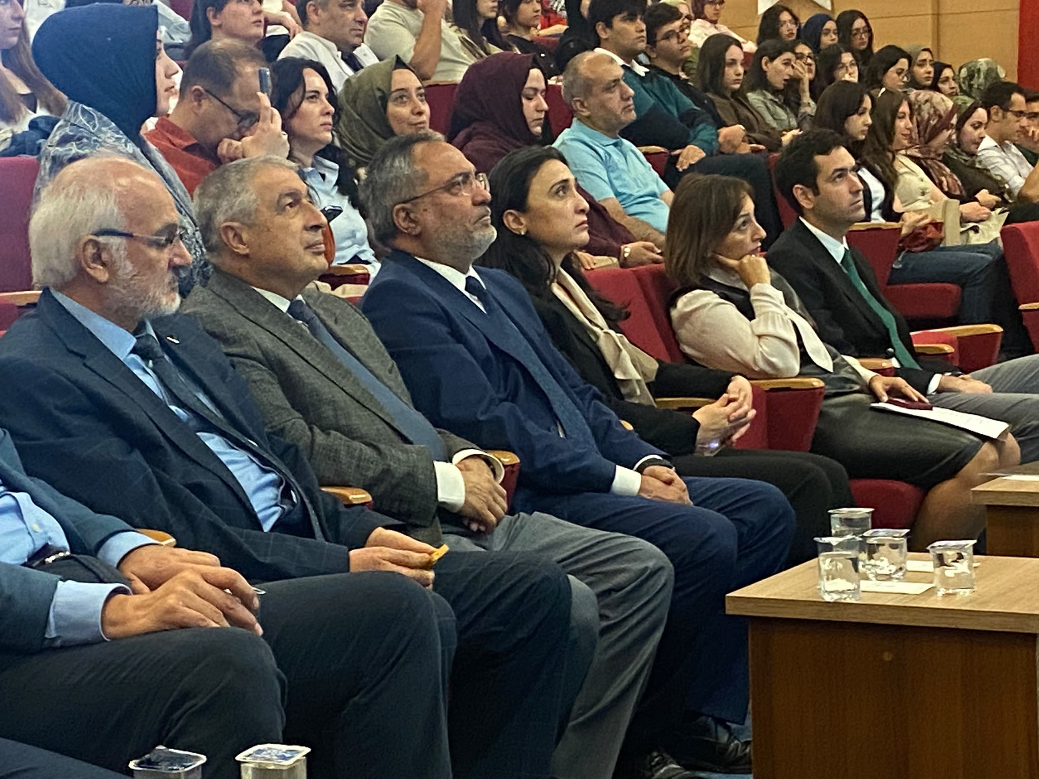 Ankara Yıldırım Beyazıt Üniversitesi Galeri Resmi