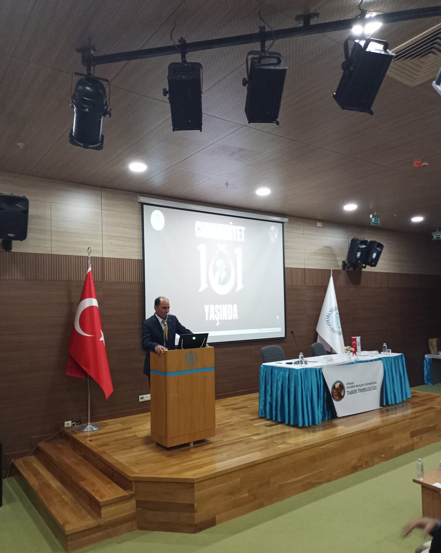 WhatsApp Image 2024-10-31 at 13.55.57.jpeg