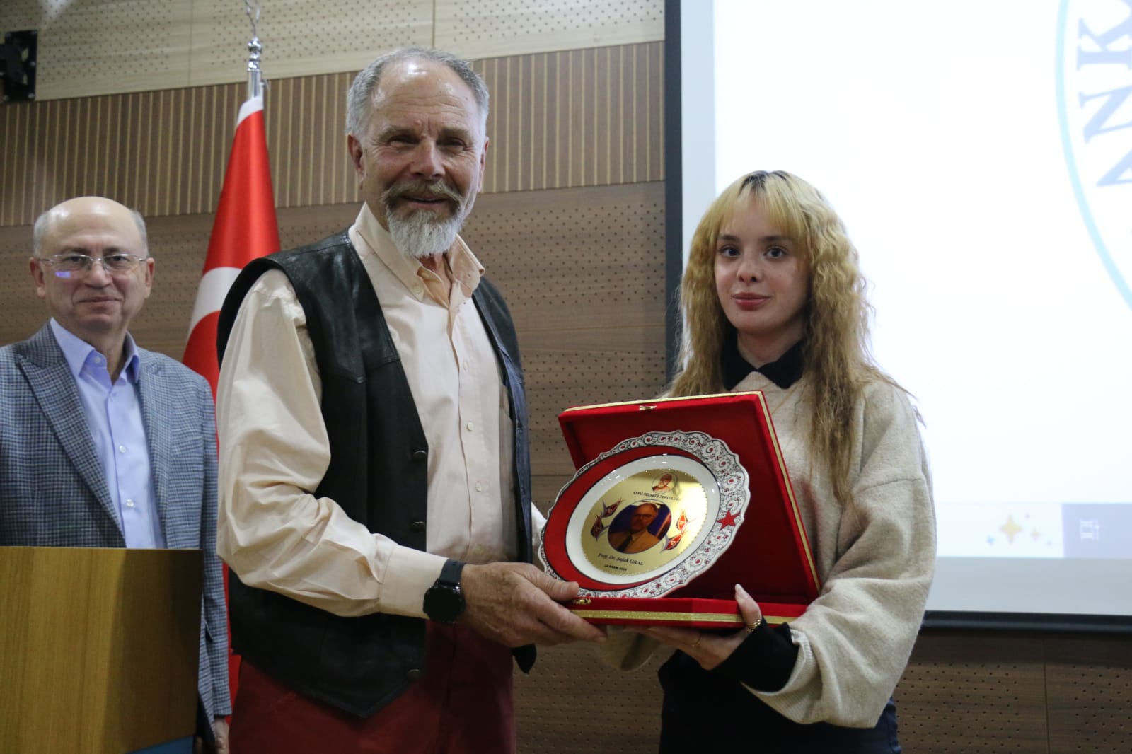 WhatsApp Image 2024-11-15 at 15.00.19 copy 2.jpeg