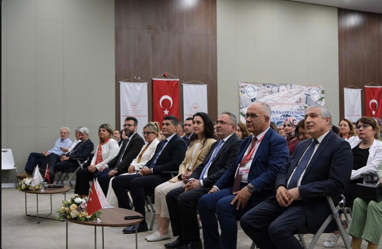 Ankara Yıldırım Beyazıt Üniversitesi Galeri Resmi