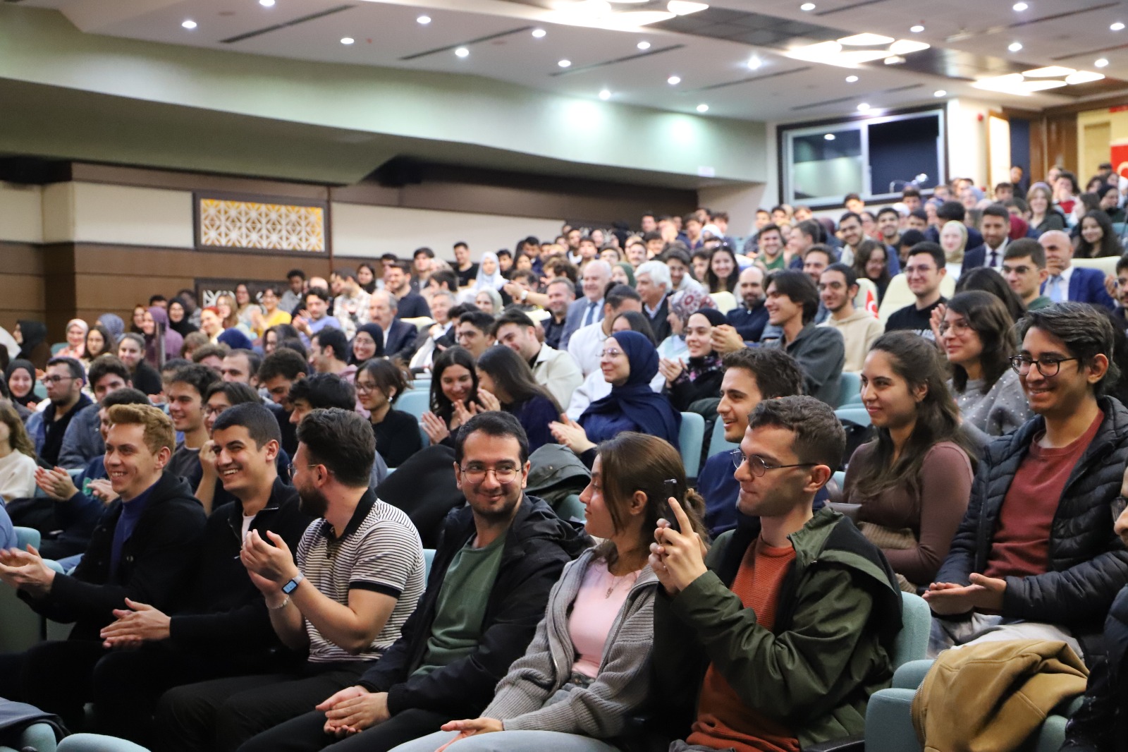 WhatsApp Image 2025-10-30 at 13.31.10 (2).jpeg