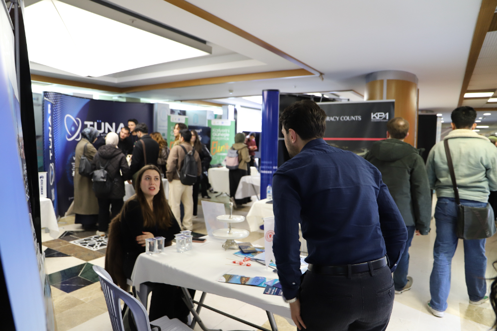 Ankara Yıldırım Beyazıt Üniversitesi Galeri Resmi