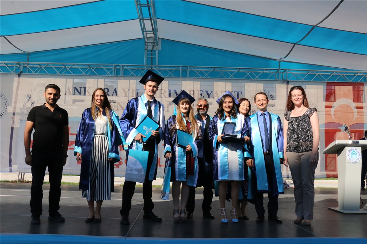 isletme-2017-mezuniyet-29.jpg