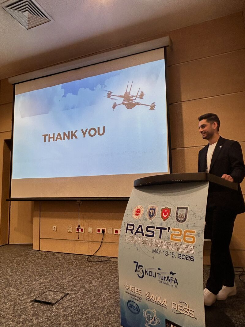 Furkan AYDOS, RAST 2026 Konferansı kapsamında gerçekleştirilen sunumunda kabul alan çalışmalarını uluslararası akademik platformda başarıyla temsil etti.