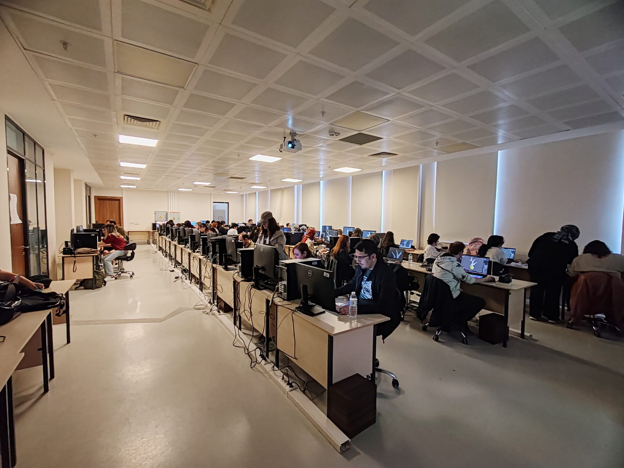 Ankara Yıldırım Beyazıt Üniversitesi Galeri Resmi