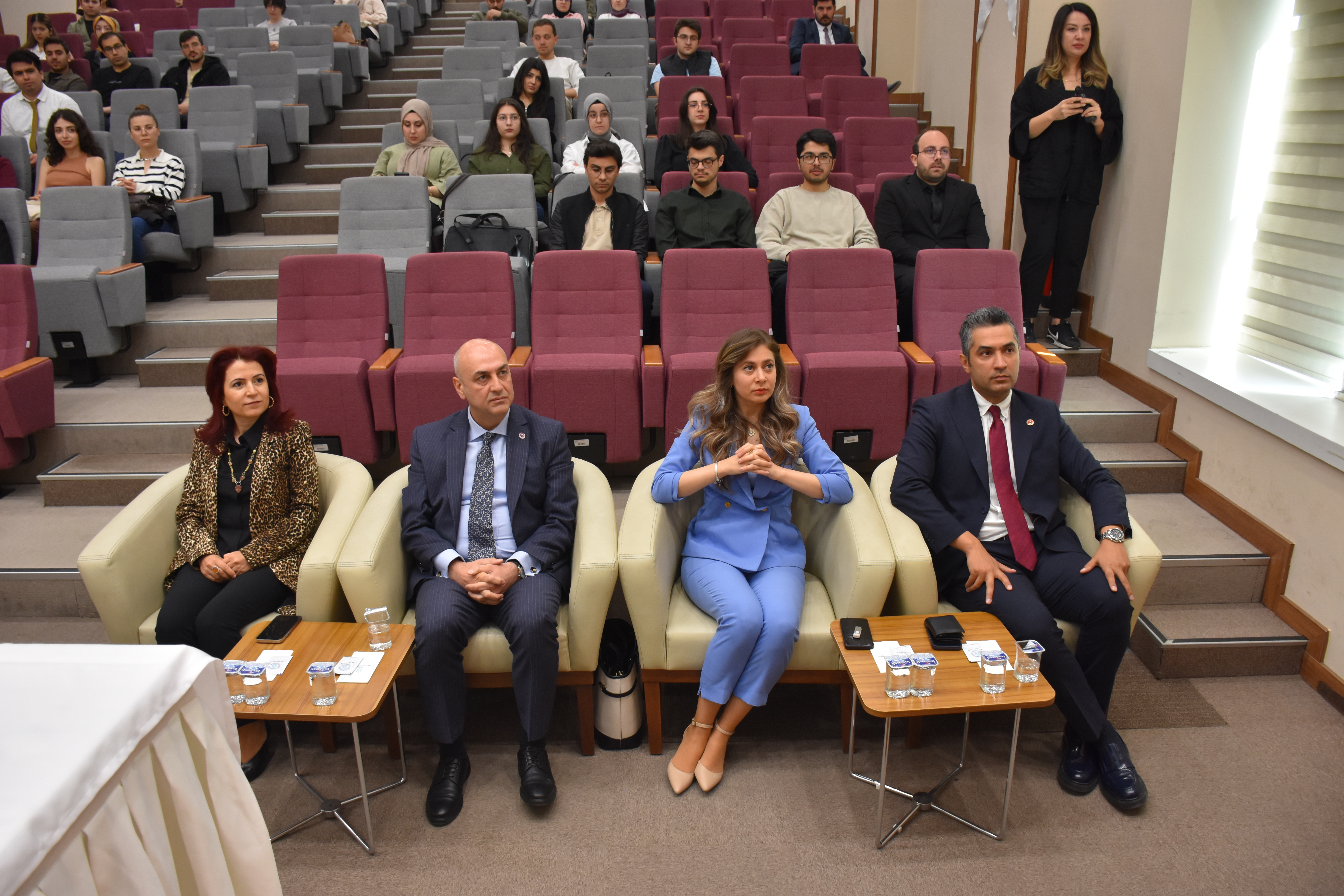 Ankara Yıldırım Beyazıt Üniversitesi Galeri Resmi