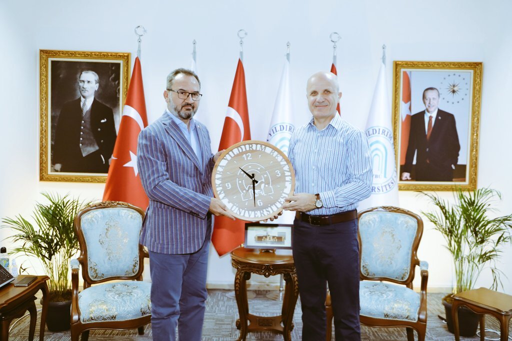 Fc4dX-XWQAA-I7F (1).jpg