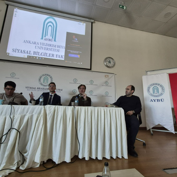 Doç. Dr. Ömer Aslan ve Mezunlarımız
