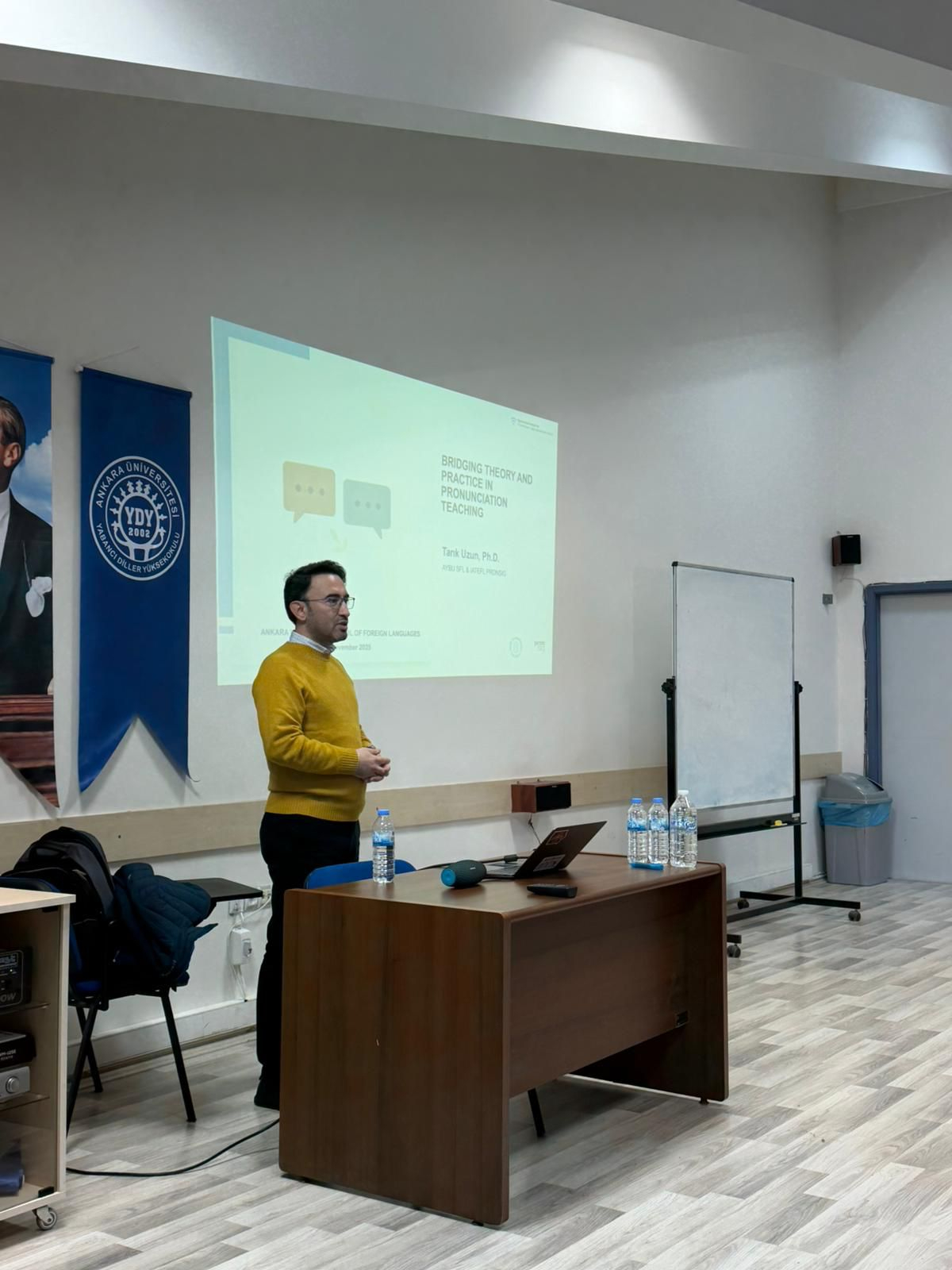 Dr. Tarık UZUN’un seminerden fotoğrafı