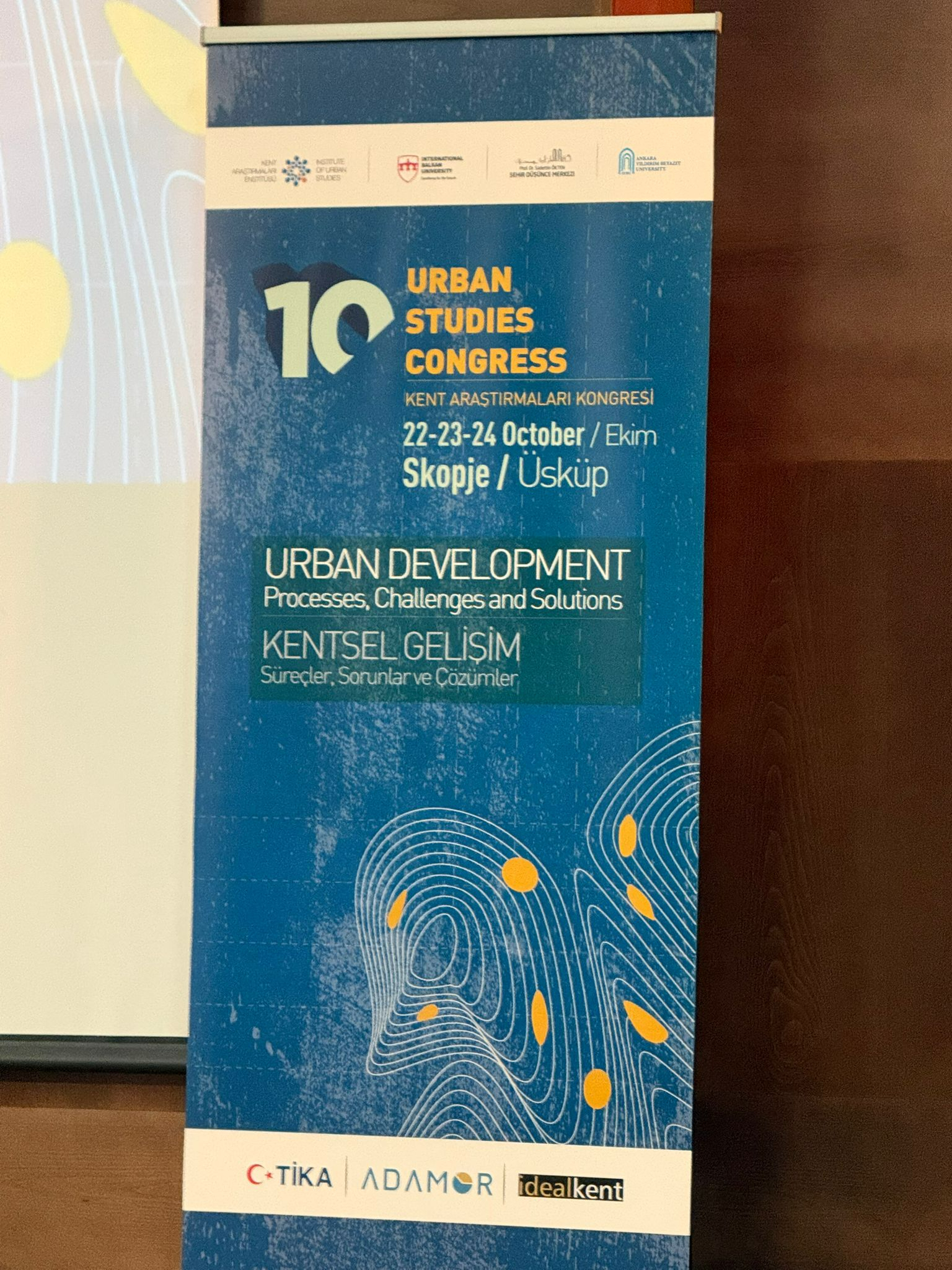 Kent Araştırmalar kongresi afişi