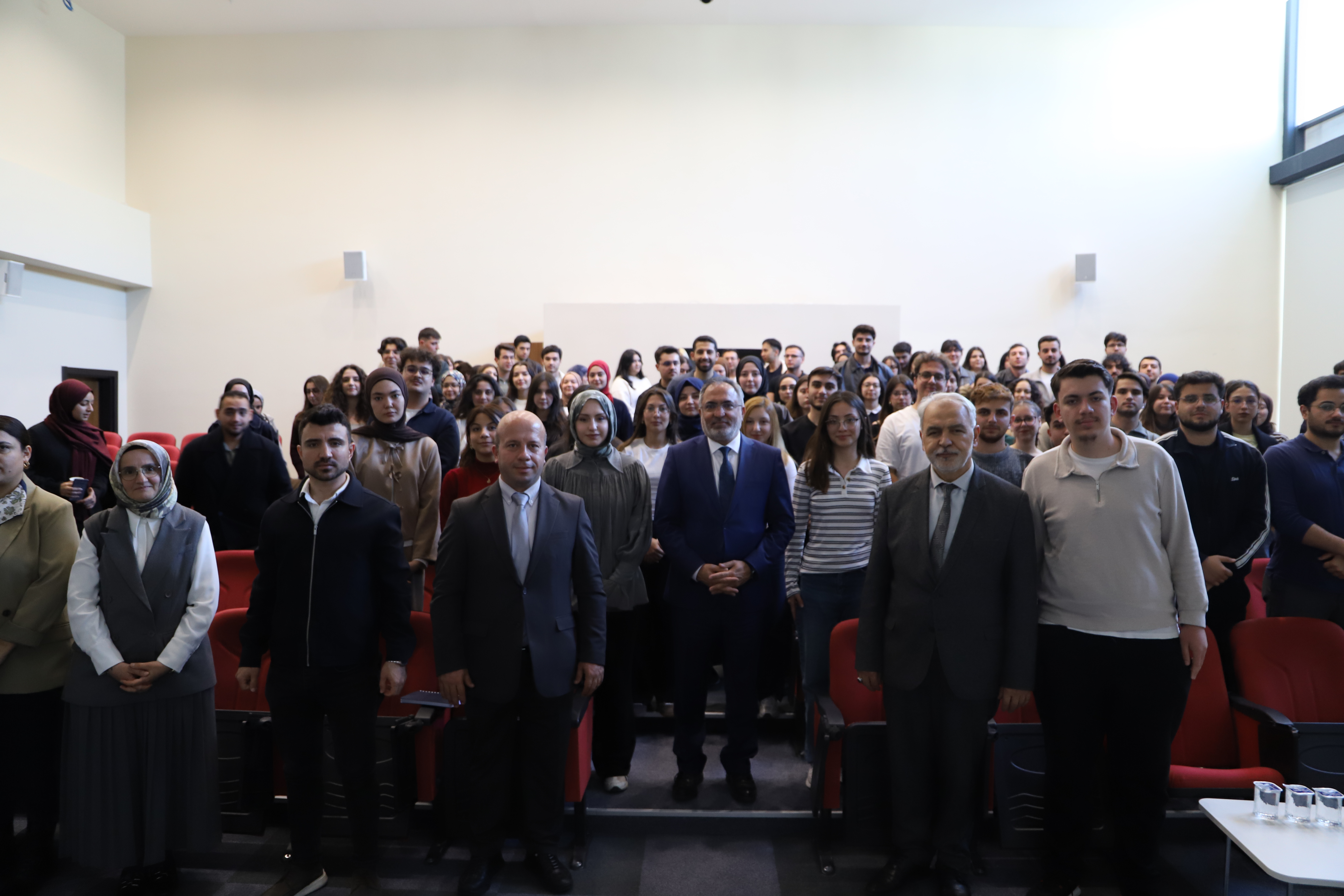 Ankara Yıldırım Beyazıt Üniversitesi Galeri Resmi