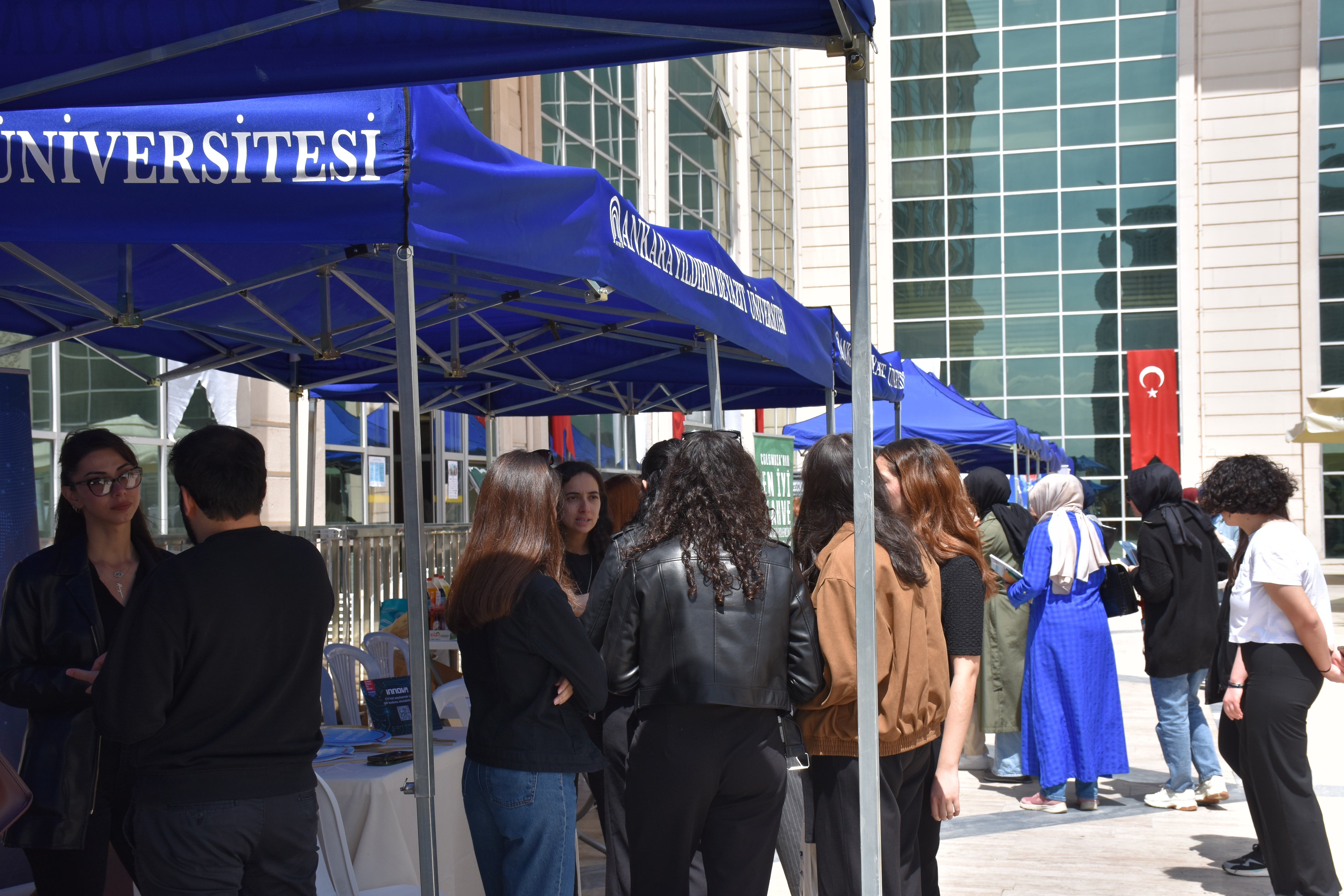 Ankara Yıldırım Beyazıt Üniversitesi Galeri Resmi