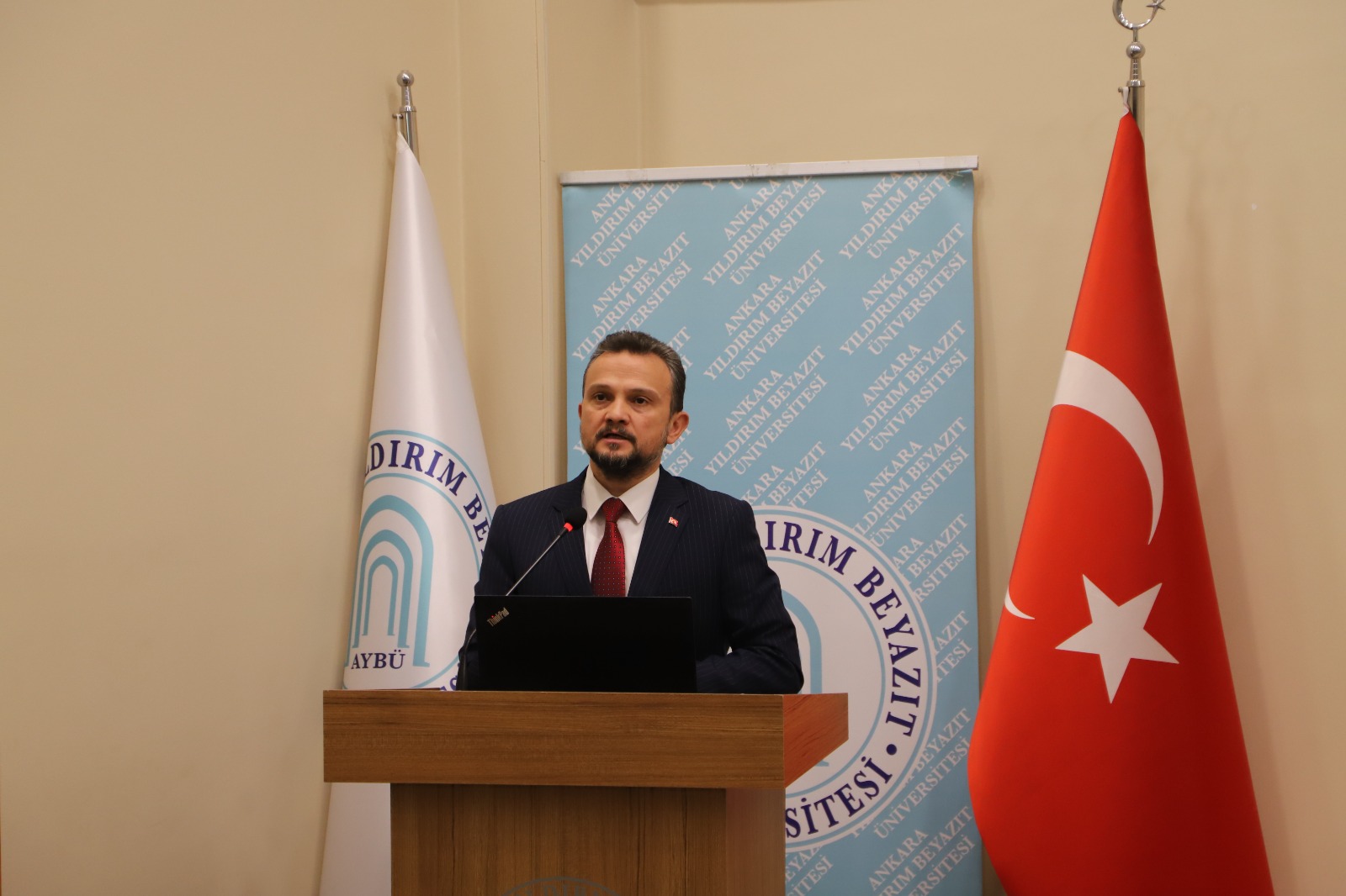 Ankara Yıldırım Beyazıt Üniversitesi Galeri Resmi