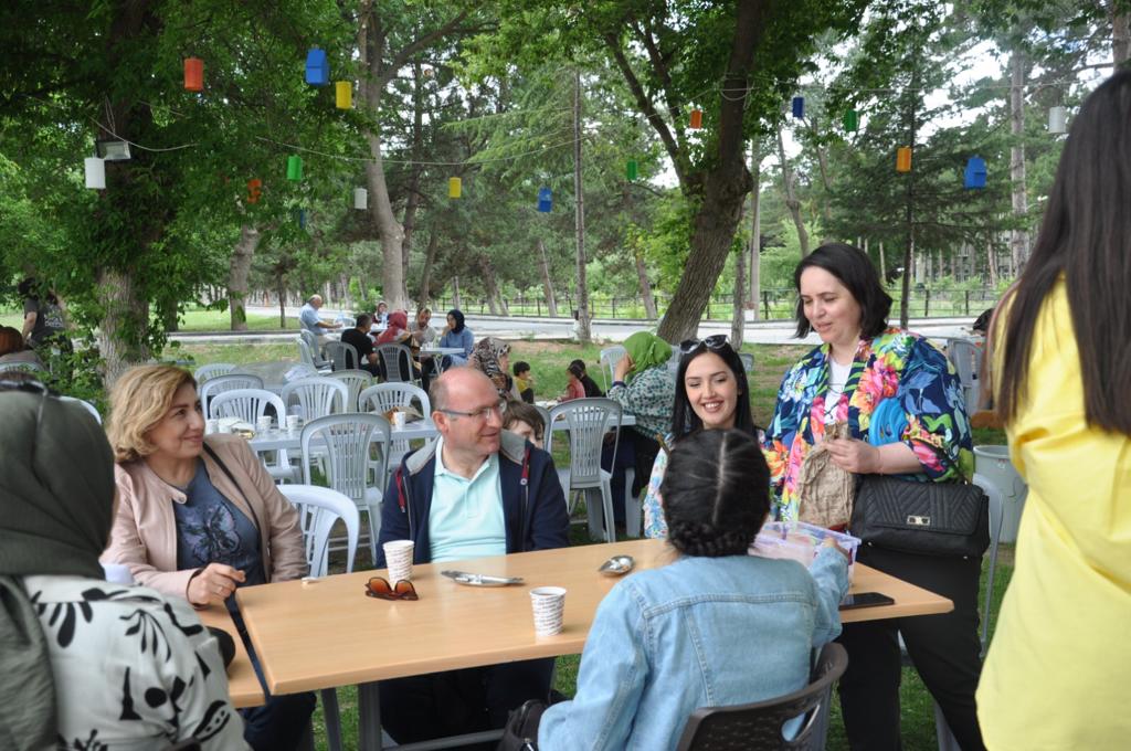 WhatsApp Image 2022-06-27 at 14.42.23.jpeg