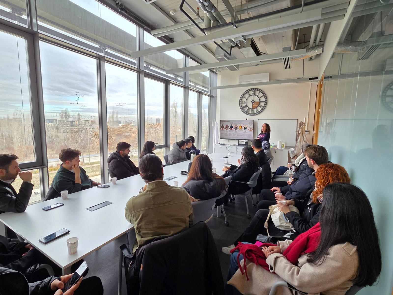 WhatsApp Image 2025-12-22 at 09.06.02 (2).jpeg