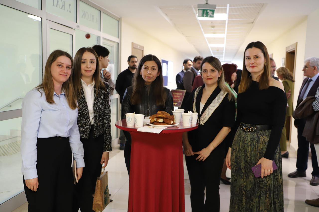 Ankara Yıldırım Beyazıt Üniversitesi Galeri Resmi
