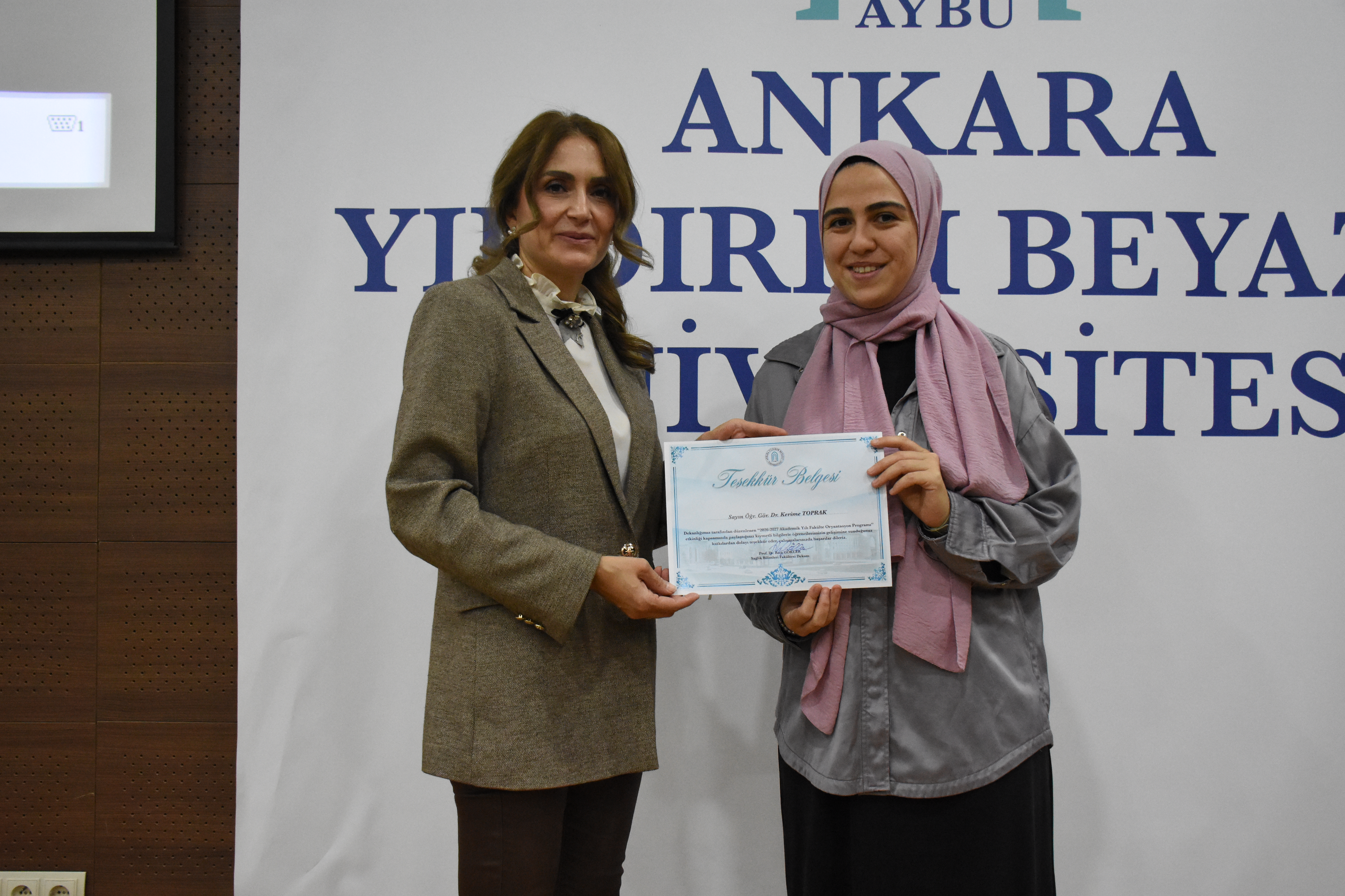 Ankara Yıldırım Beyazıt Üniversitesi Galeri Resmi