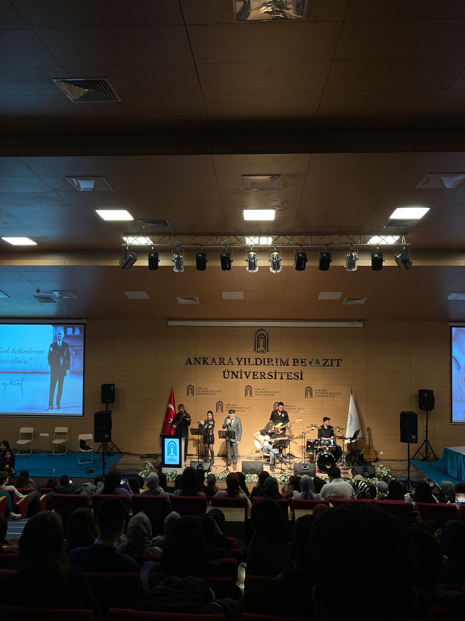 WhatsApp Image 2022-03-14 at 15.55.16.jpeg