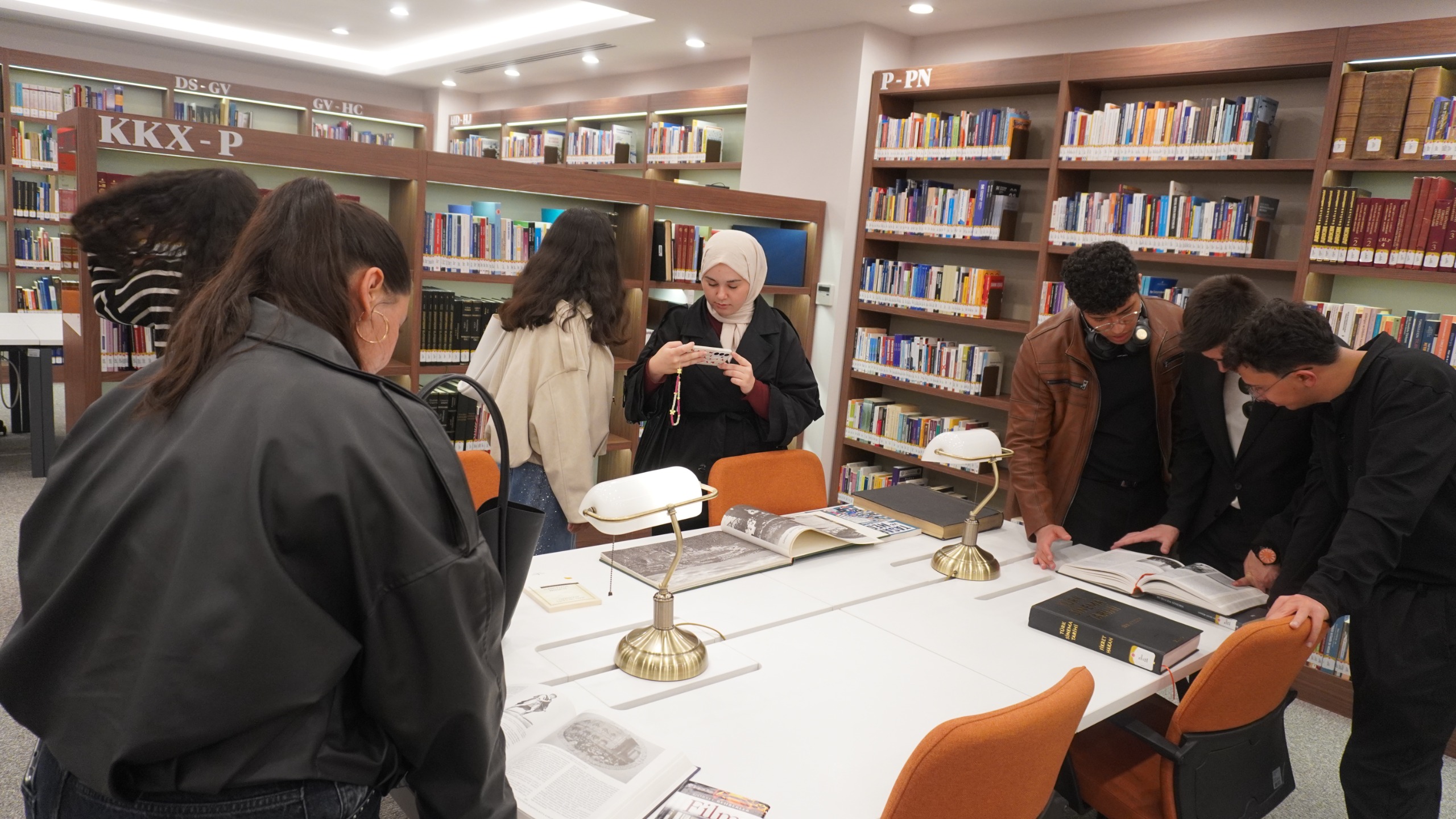 Ankara Yıldırım Beyazıt Üniversitesi Galeri Resmi
