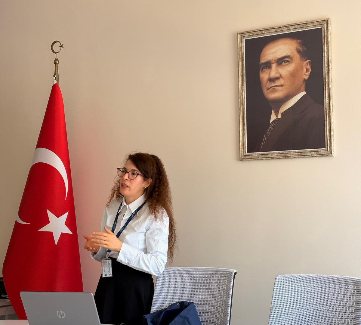 Academic Insights series goruntuleri