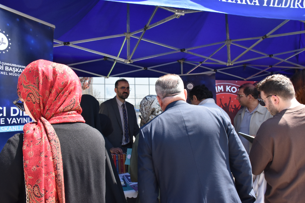 Ankara Yıldırım Beyazıt Üniversitesi Galeri Resmi