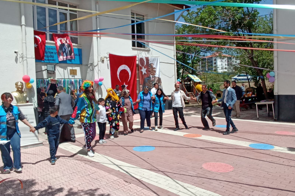 Ankara Yıldırım Beyazıt Üniversitesi Galeri Resmi