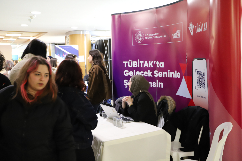 Ankara Yıldırım Beyazıt Üniversitesi Galeri Resmi