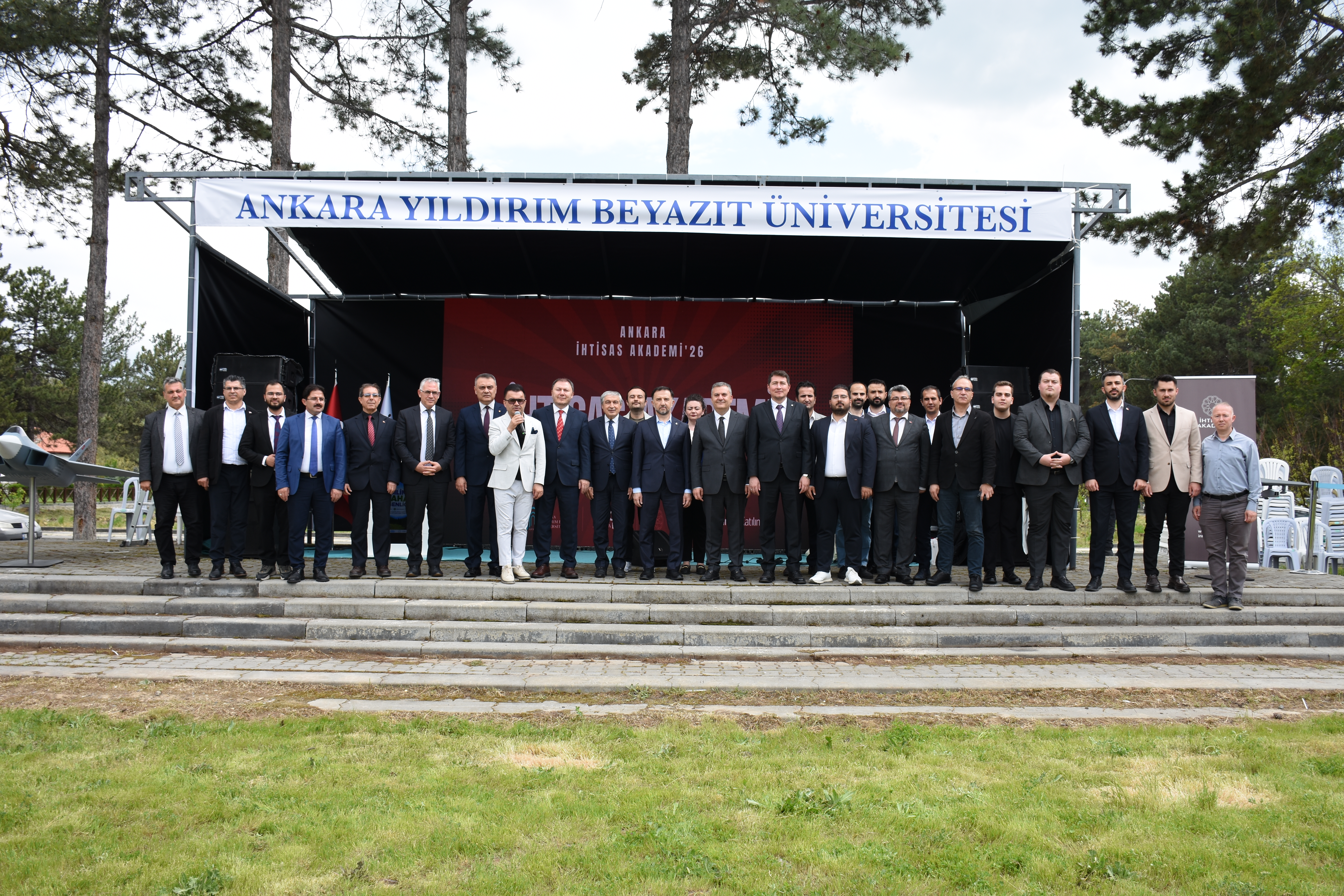 Ankara Yıldırım Beyazıt Üniversitesi Galeri Resmi