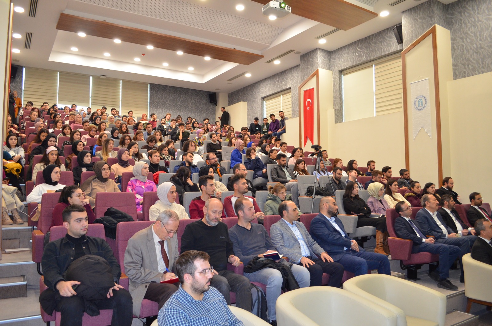 WhatsApp Image 2022-12-07 at 17.02.33 (6).jpeg