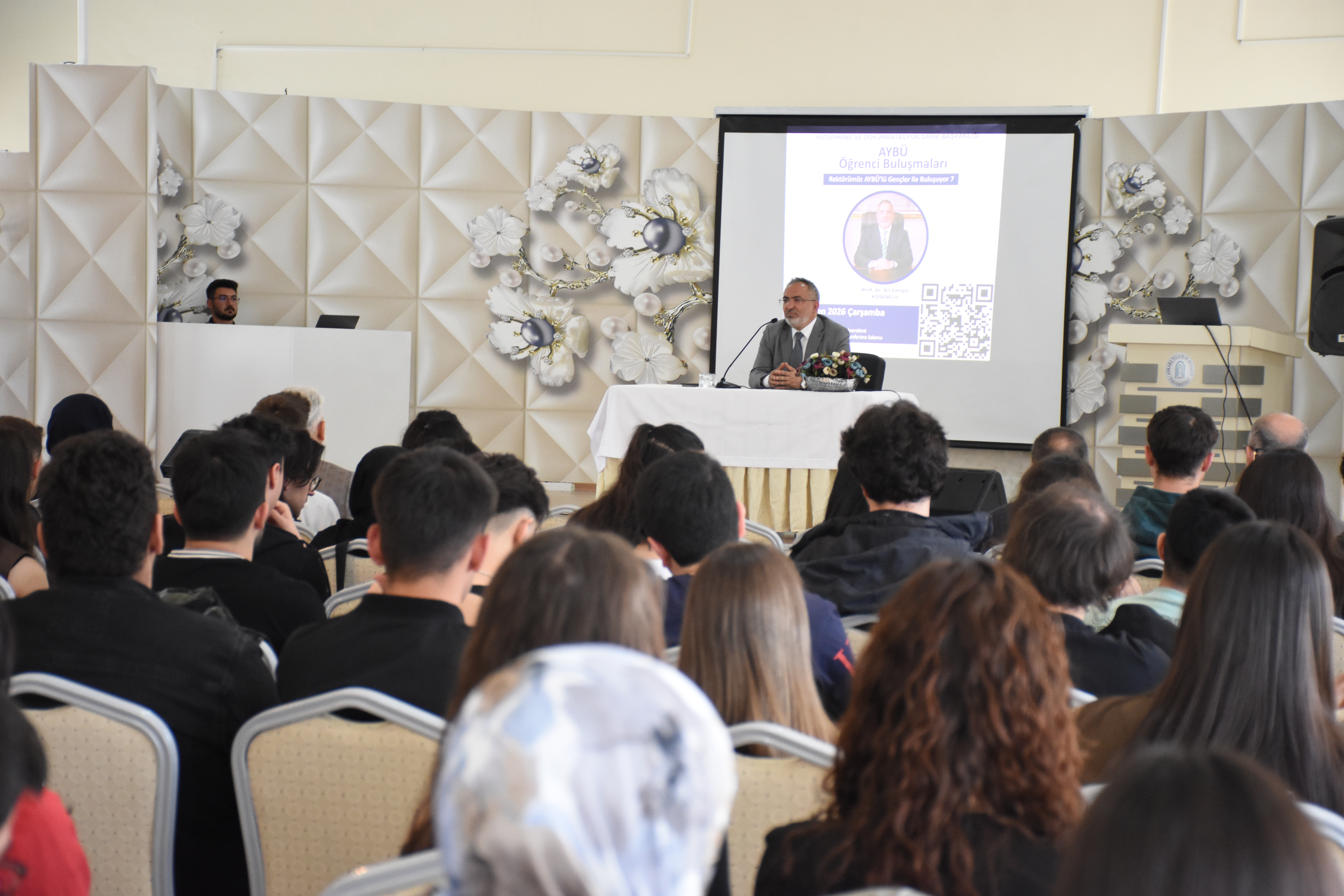 Ankara Yıldırım Beyazıt Üniversitesi Galeri Resmi