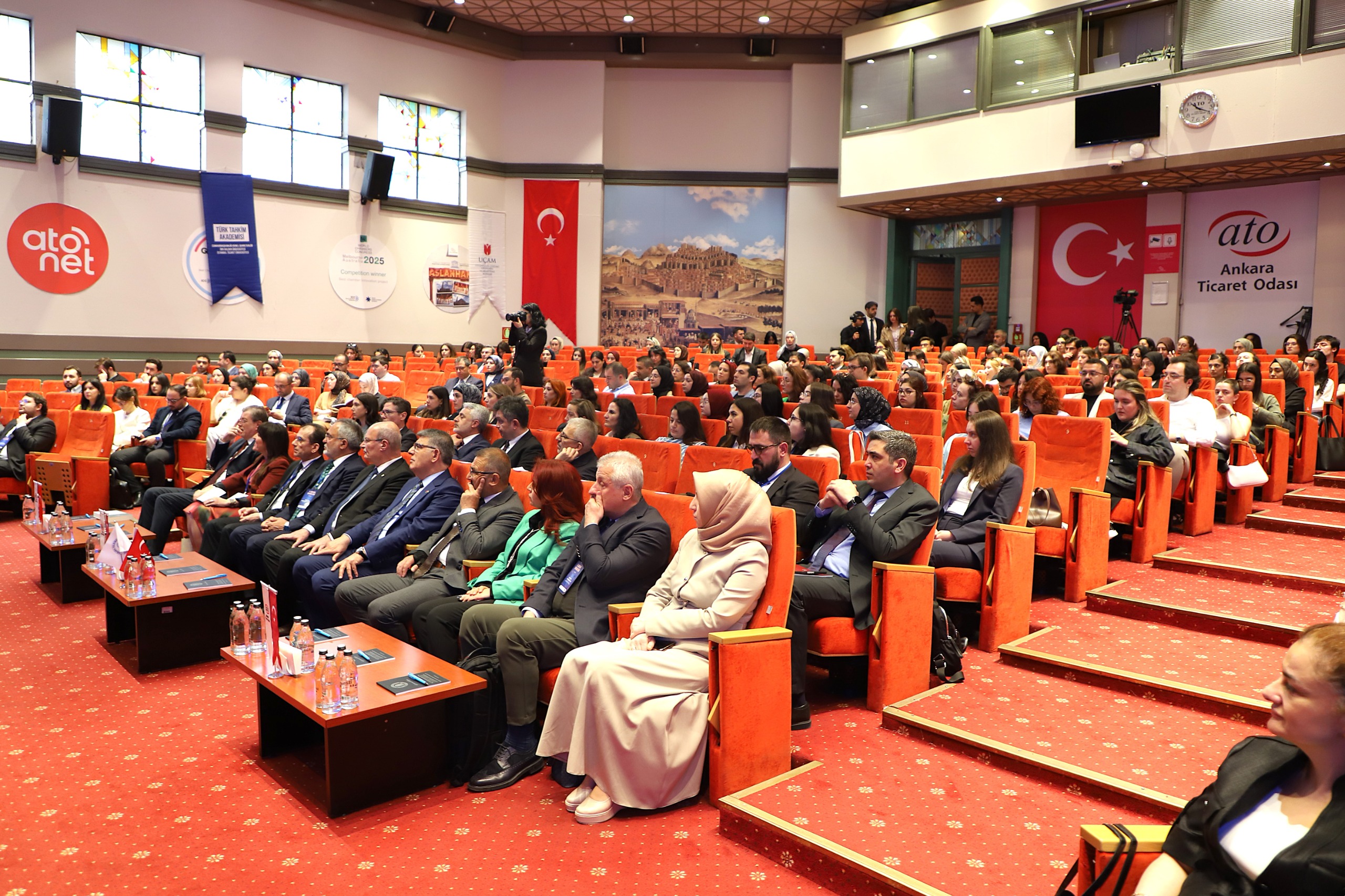Ankara Yıldırım Beyazıt Üniversitesi Galeri Resmi