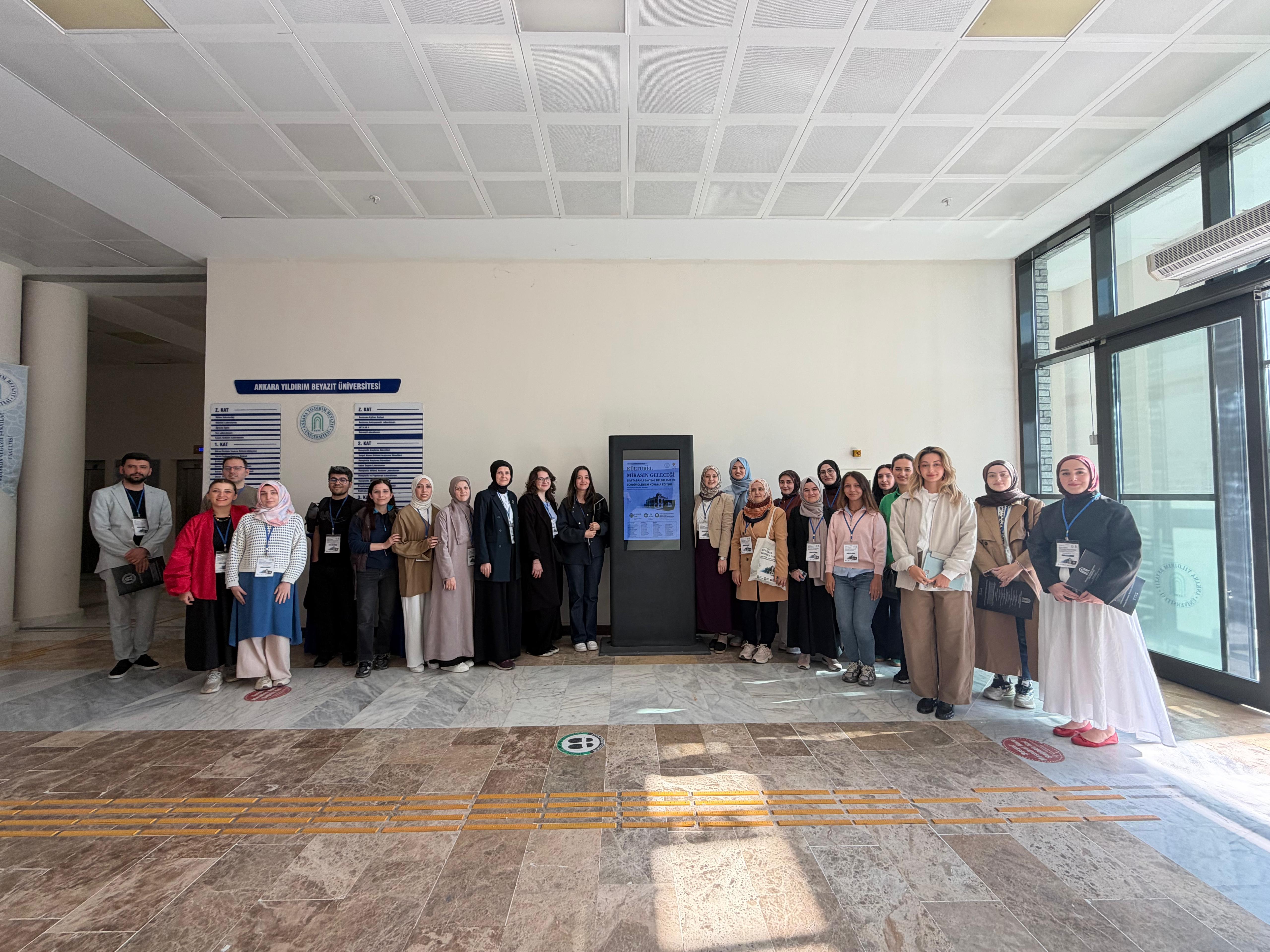 Ankara Yıldırım Beyazıt Üniversitesi Galeri Resmi