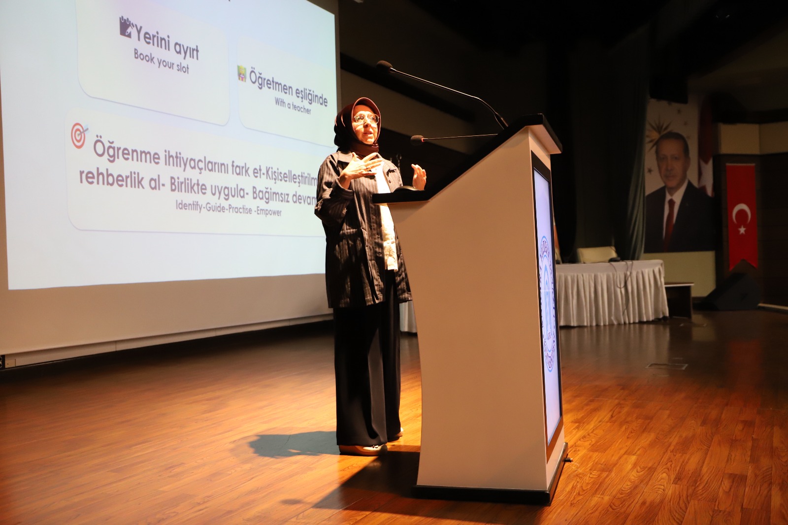 Ankara Yıldırım Beyazıt Üniversitesi Galeri Resmi